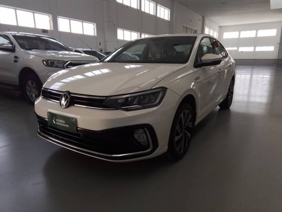 VOLKSWAGEN VIRTUS 1.0 200 TSI HIGHLINE AUTOMÁTICO